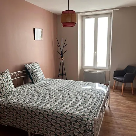 Villa Domaine Clos Et Arbore De 3 Ha Avec Deux Maisons Lamothe-Montravel