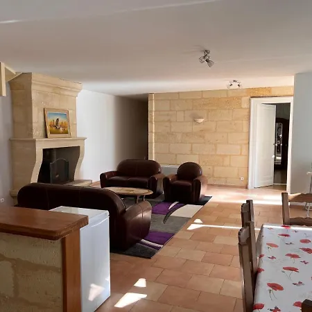 Domaine Clos Et Arbore De 3 Ha Avec Deux Maisons Villa Lamothe-Montravel